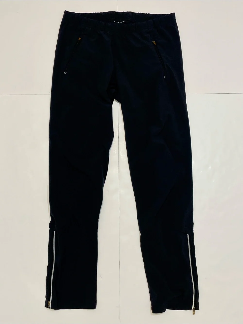 Nike Dri-FIT Women's Black Lightweight Woven Ankle Zip Running Pants - Size S